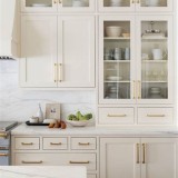 Best Warm White Kitchen Cabinet Colors 2023