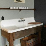 Farmhouse Drainboard Sink With Legs